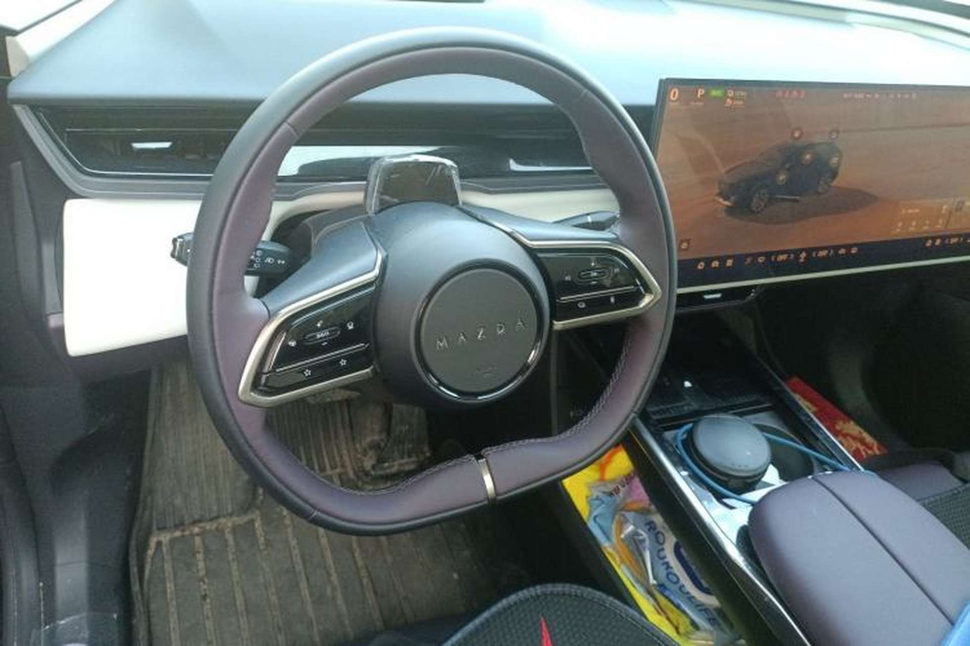 Used Mazda EZ-60 2025 Model Range-Extended 200 Max Steering Wheel