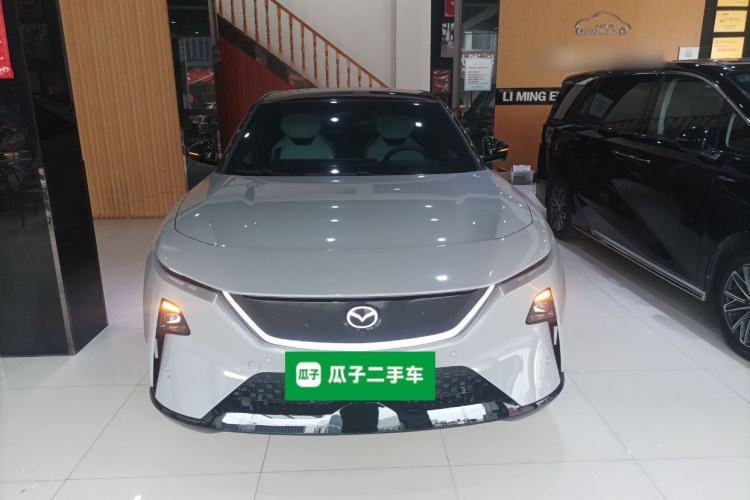 Used Mazda EZ-60 2025 Model Range-Extended 200 Max Front