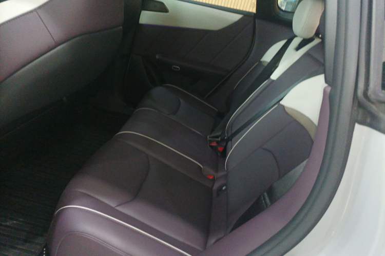 Used Mazda EZ-60 2025 Model Range-Extended 200 Max Left Rear Seat