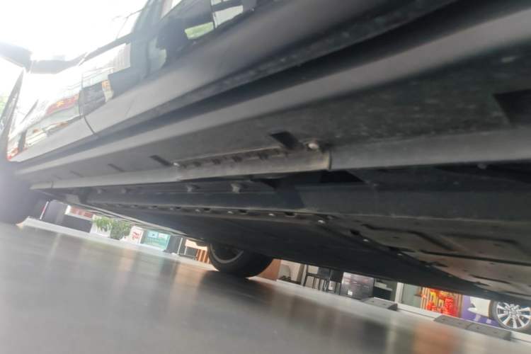 Used Mazda EZ-60 2025 Model Range-Extended 200 Pro Chassis Rear Left