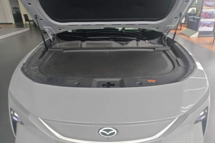 Used Mazda EZ-60 2025 Model Range-Extended 200 Pro Engine Bay