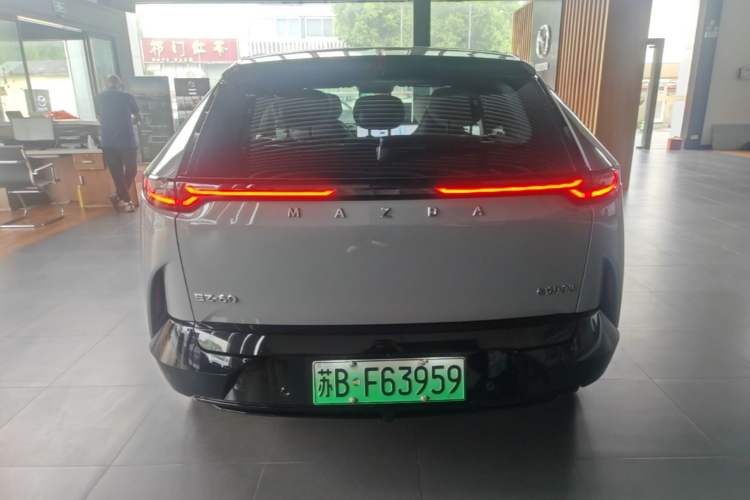 Used Mazda EZ-60 2025 Model Range-Extended 200 Pro Rear