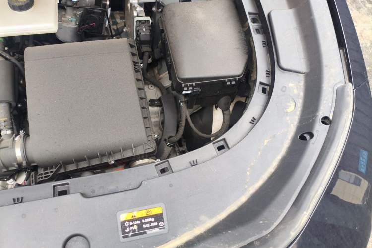 Used Mazda EZ-60 2025 Model Range-Extended 200 Max Engine Bay Left