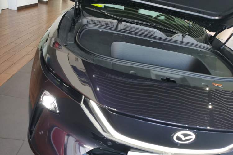 Used Mazda EZ-60 2025 Model Pure Electric 600 Max Engine Bay Right