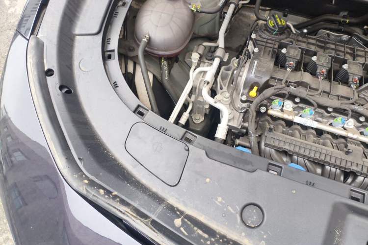 Used Mazda EZ-60 2025 Model Range-Extended 200 Max Engine Bay Right