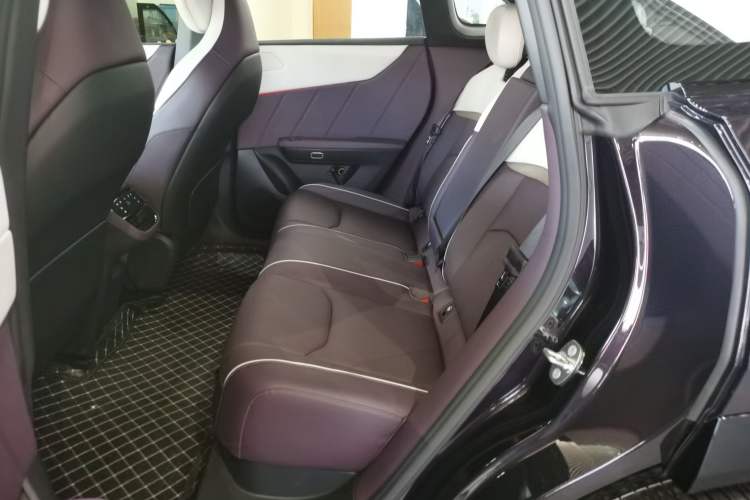 Used Mazda EZ-60 2025 Model Pure Electric 600 Max Left Rear Seat