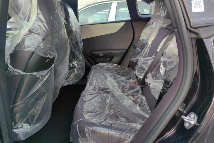 Used Mazda EZ-60 2025 Model Pure Electric 600 Max Left Rear Seat