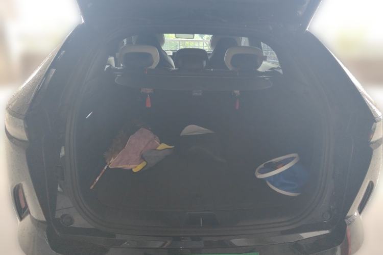 Used Mazda EZ-60 2025 Model Range-Extended 200 Max Trunk