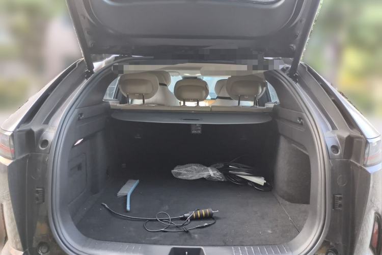 Used Mazda EZ-60 2025 Model Range-Extended 200 Pro Trunk