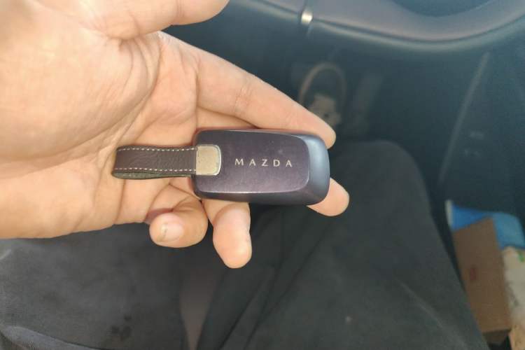 Used Mazda EZ-60 2025 Model Range-Extended 200 Max Vehicle Key