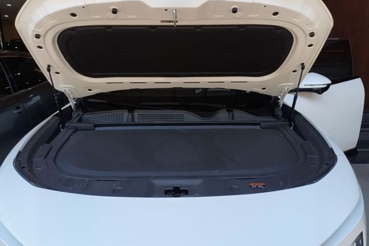 Used Mazda EZ-60 2025 Model Range-Extended 200 Air+ Engine Bay