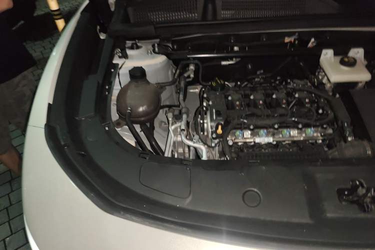 Used Mazda EZ-60 2025 Model Range-Extended 200 Max Engine Bay Right