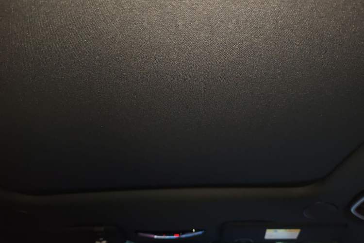 Used Mazda EZ-60 2025 Model Range-Extended 200 Max Headliner