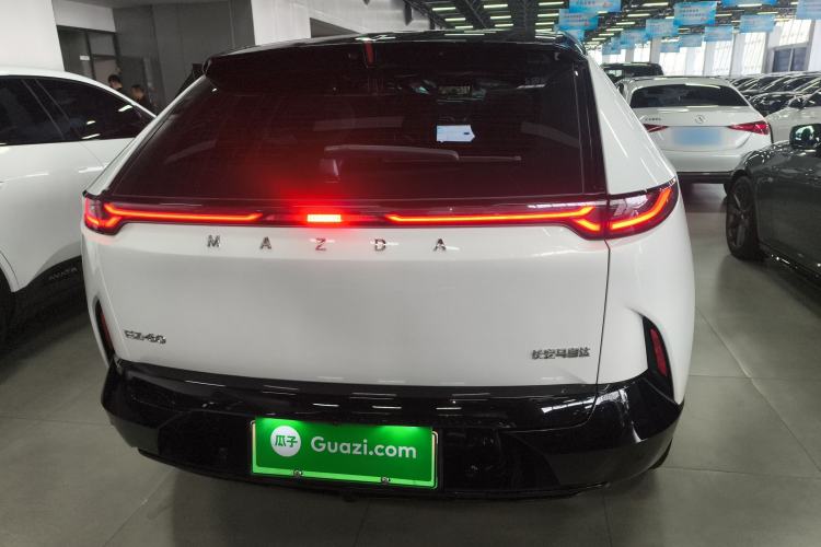 Used Mazda EZ-60 2025 Model Range-Extended 200 Max Rear