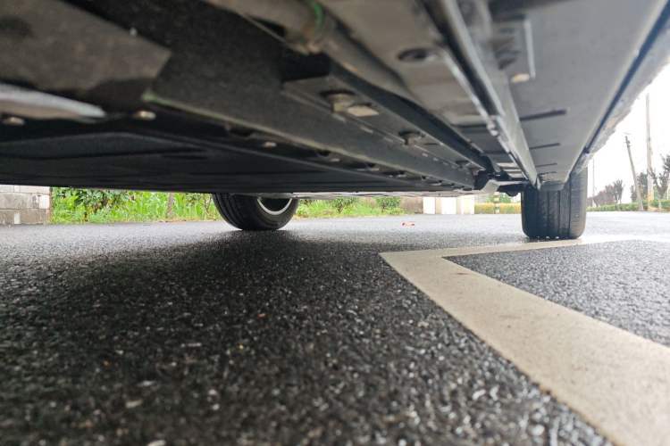 Used Mazda EZ-60 2026 Model Range: Extended-Range 200 Pro Chassis Front Left