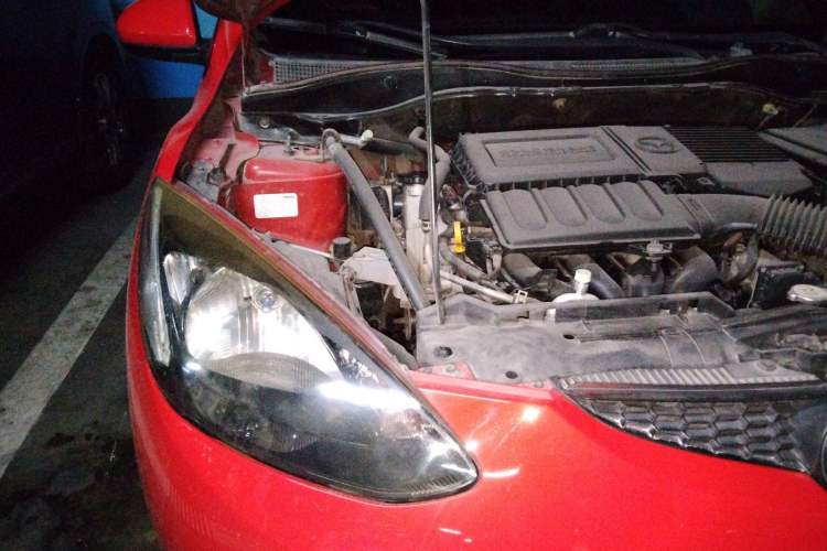 Used Mazda 2 2007 1.3L Automatic Standard Edition Engine Bay Right