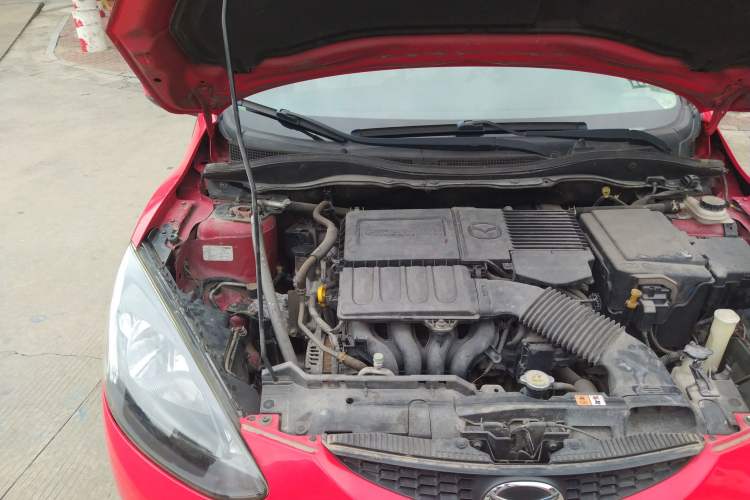 Used Mazda 2 2007 1.3L Automatic Standard Edition Engine Bay Right
