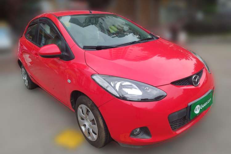 Used Mazda 2 2007 1.3L Automatic Standard Edition Front Right 45 Deg