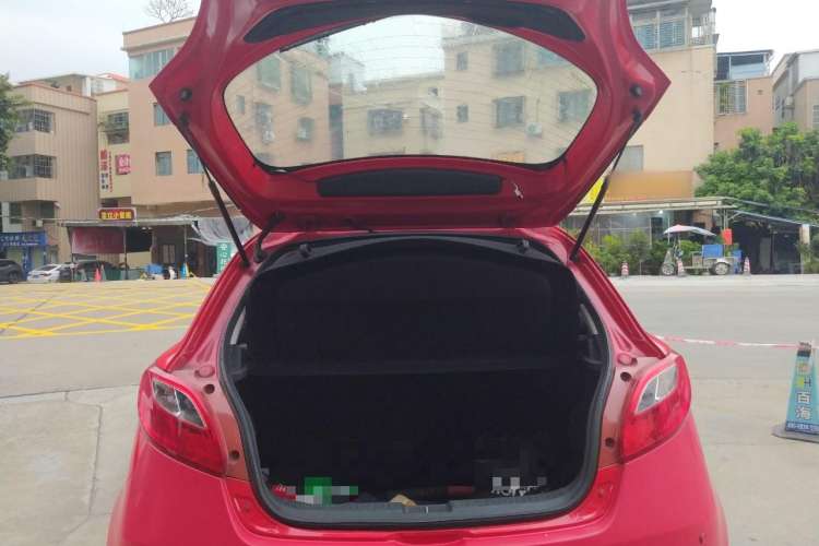 Used Mazda 2 2007 1.3L Automatic Standard Edition Trunk