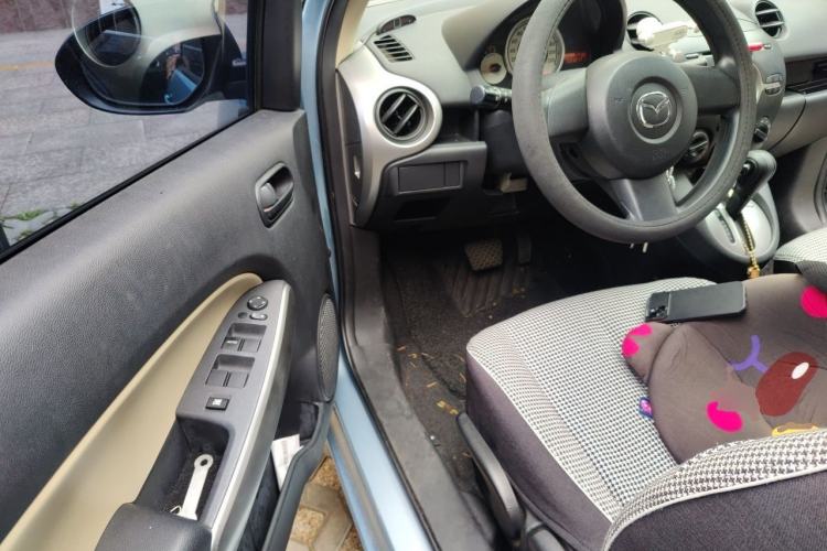 Used Mazda 2 2008 1.3L Automatic Standard Edition Driver Seat