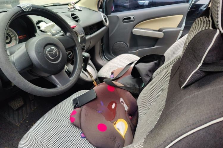 Used Mazda 2 2008 1.3L Automatic Standard Edition Left Front Seat