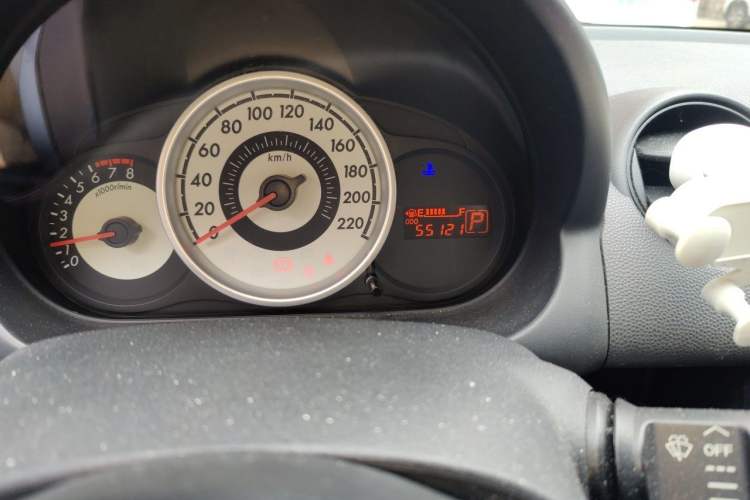 Used Mazda 2 2008 1.3L Automatic Standard Edition Odometer Close Up