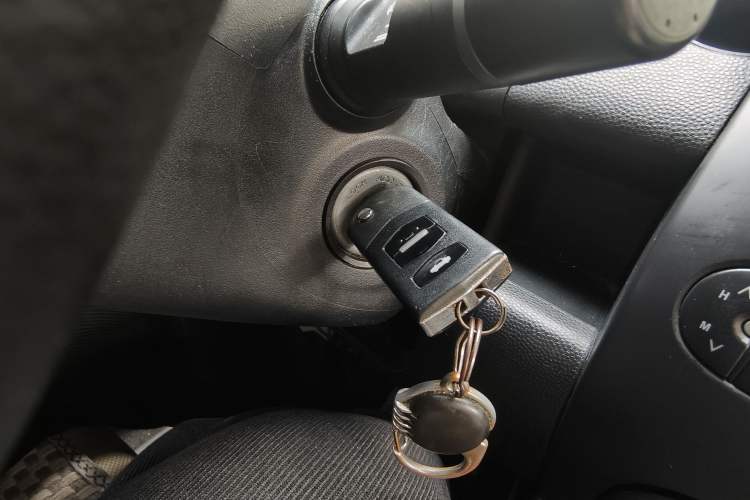 Used Mazda 2 2008 1.3L Manual Standard Edition Vehicle Key