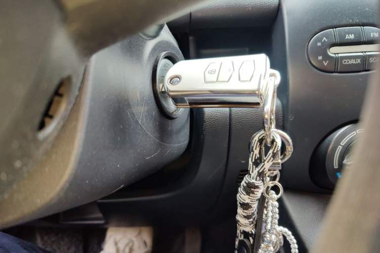 Used Mazda 2 2008 1.3L Automatic Standard Edition Vehicle Key