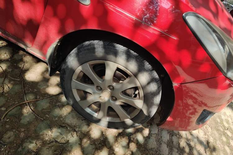 Used Mazda 2 2008 1.5L Manual Fashion Edition Right Front Wheel Hub