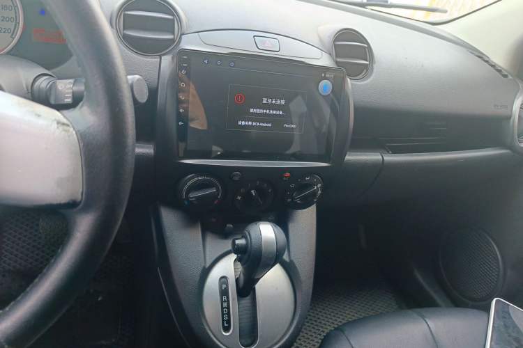 Used Mazda 2 2008 1.5L Automatic Luxury Model Audio And AC Panel