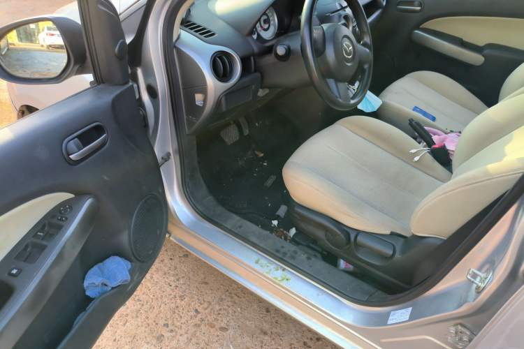 Used Mazda 2 2008 1.5L Automatic Fashion Edition Driver Seat