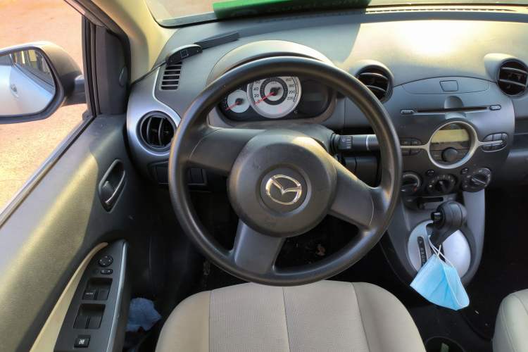 Used Mazda 2 2008 1.5L Automatic Fashion Edition Steering Wheel