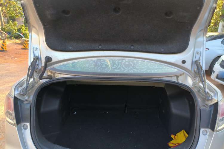 Used Mazda 2 2008 1.5L Automatic Fashion Edition Trunk