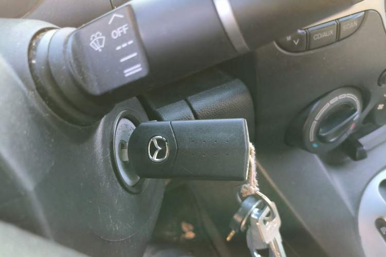 Used Mazda 2 2008 1.5L Automatic Fashion Edition Vehicle Key