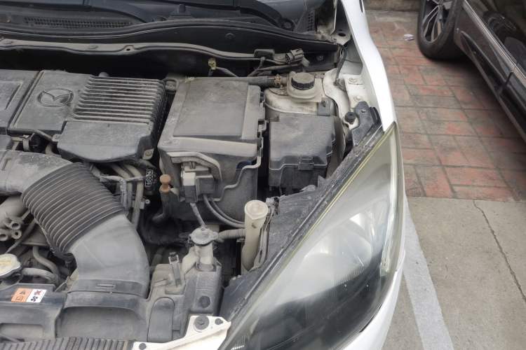 Used Mazda 2 2008 1.5L Automatic Luxury Version Engine Bay Left