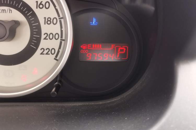 Used Mazda 2 2008 1.5L Automatic Luxury Version Odometer Close Up