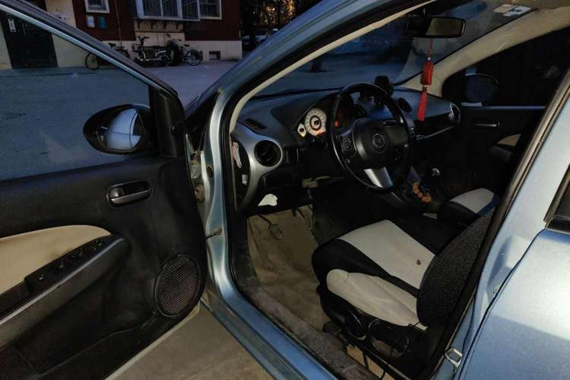 Used Mazda 2 2009 1.5L Manual Value Edition Driver Seat