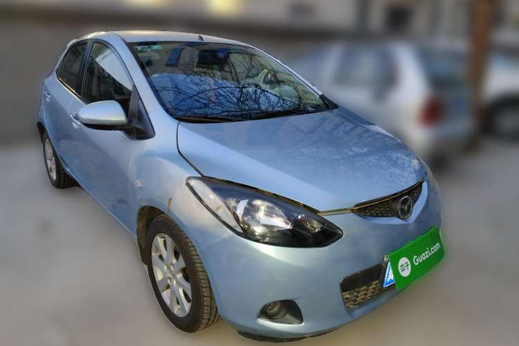 Used Mazda 2 2009 1.5L Manual Value Edition Front Right 45 Deg
