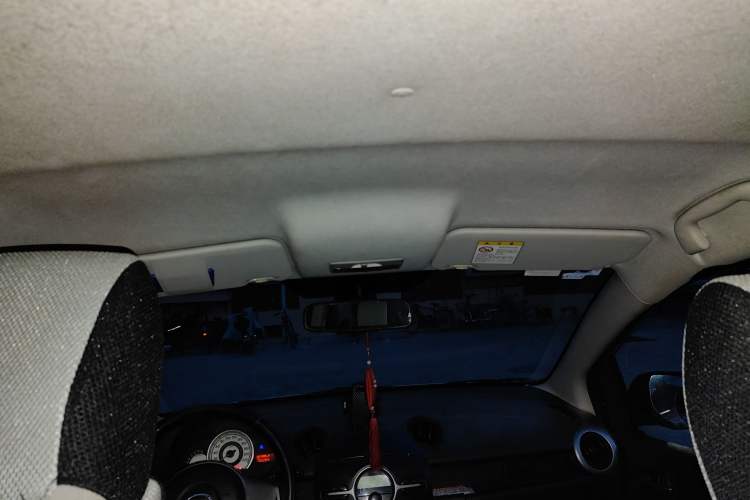Used Mazda 2 2009 1.5L Manual Value Edition Headliner