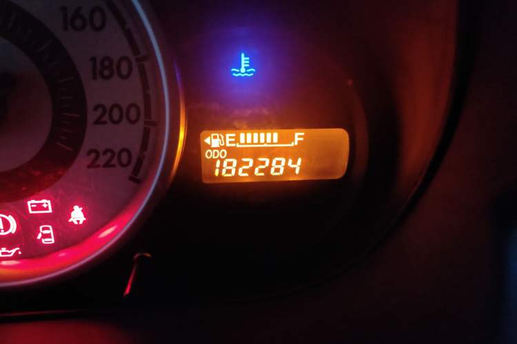 Used Mazda 2 2009 1.5L Manual Value Edition Odometer Close Up