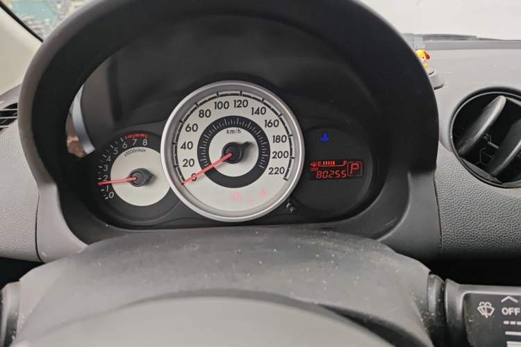 Used Mazda 2 2009 1.5L Automatic Value Edition Odometer Close Up