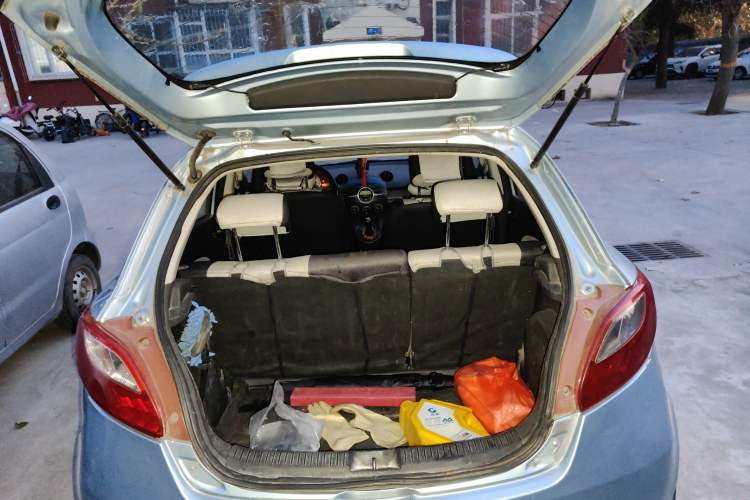 Used Mazda 2 2009 1.5L Manual Value Edition Trunk