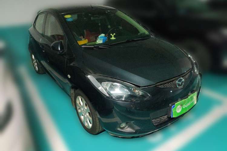 Used Mazda 2 2009 1.5L Automatic Value Edition Front Right 45 Deg