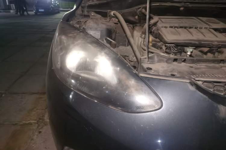 Used Mazda 2 2009 1.5L Automatic Value Edition Right Front Headlight