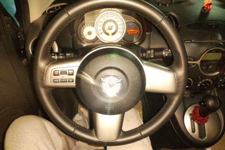 Used Mazda 2 2009 1.5L Automatic Value Edition Steering Wheel
