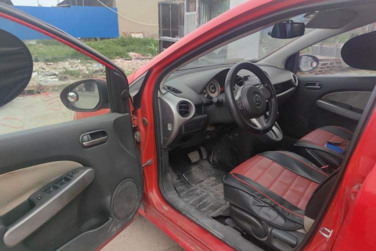 Used Mazda 2 2009 1.5L Automatic Value Edition Driver Seat