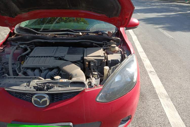 Used Mazda 2 2009 1.5L Automatic Value Edition Engine Bay Left