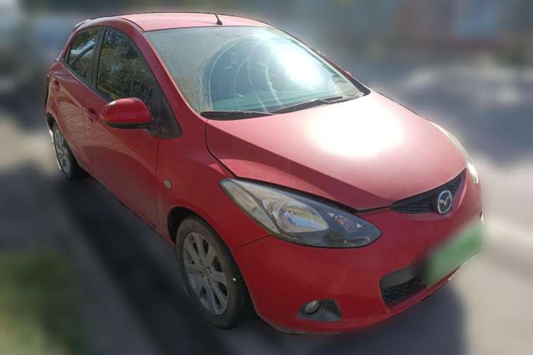Used Mazda 2 2009 1.5L Automatic Value Edition Front Right 45 Deg