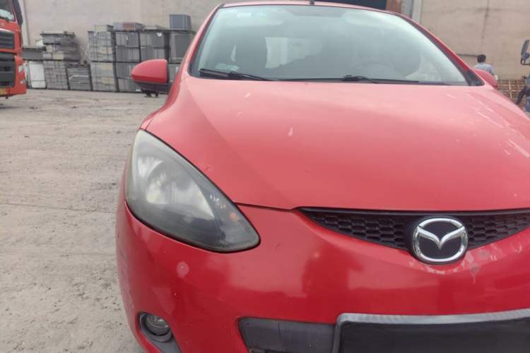Used Mazda 2 2009 1.5L Automatic Value Edition Right Front Headlight