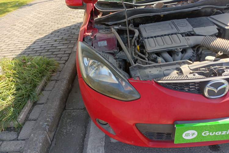 Used Mazda 2 2009 1.5L Automatic Value Edition Right Front Headlight